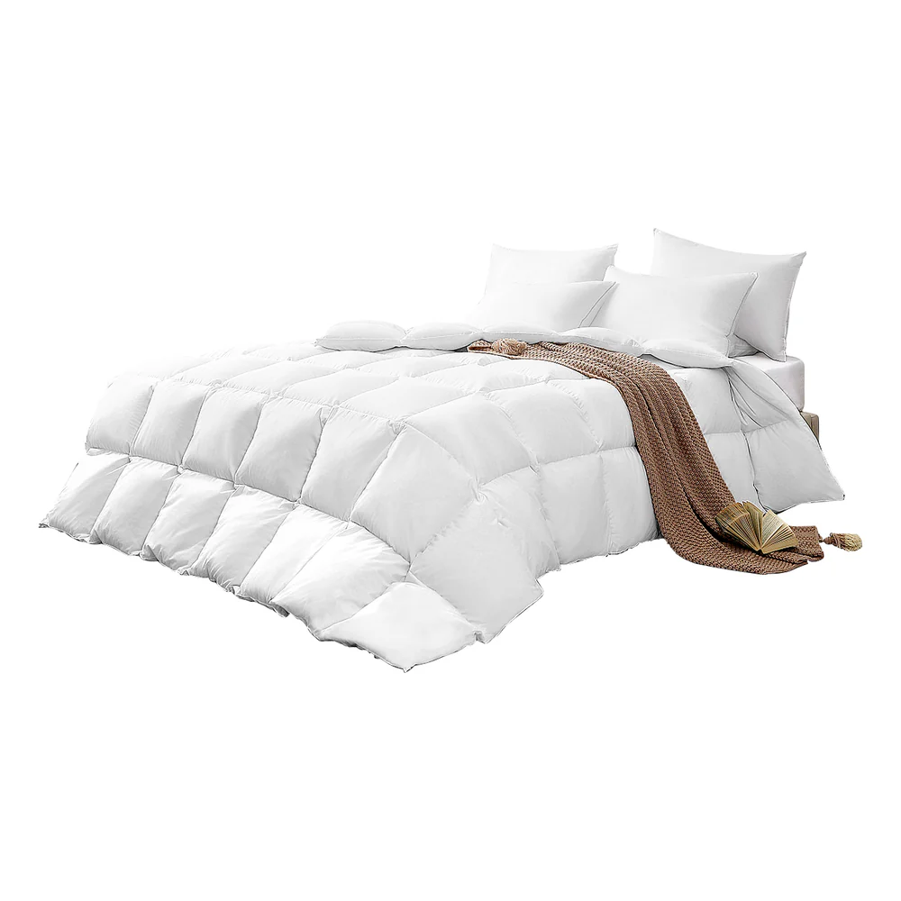 Aldrin 700GSM Goose Down Quilt White - Image 3
