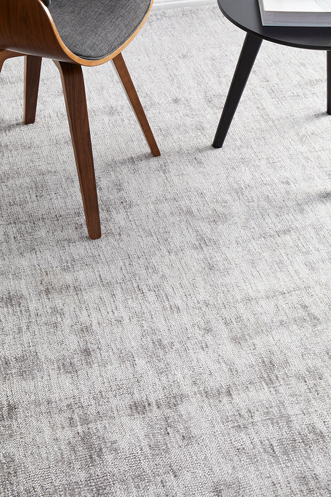 Azure Silver Rug 280 x 190cm - Image 3
