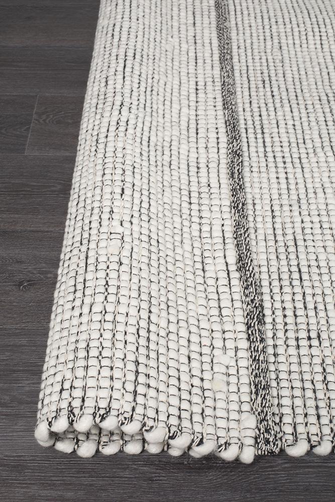 Loft Rug - Black - Image 6