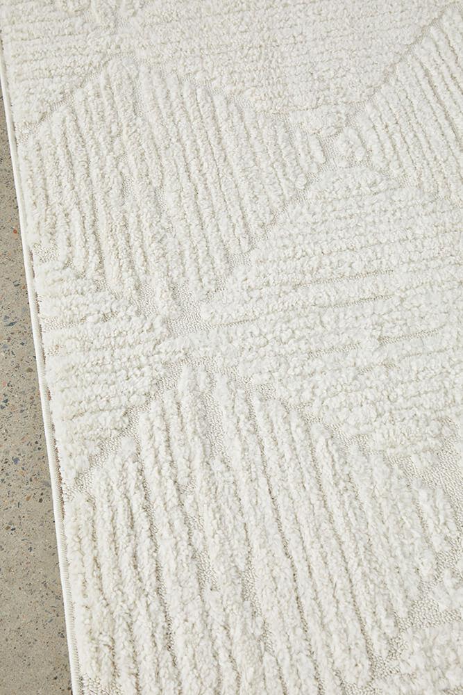 Serenade Shilo Rug - White - Image 5