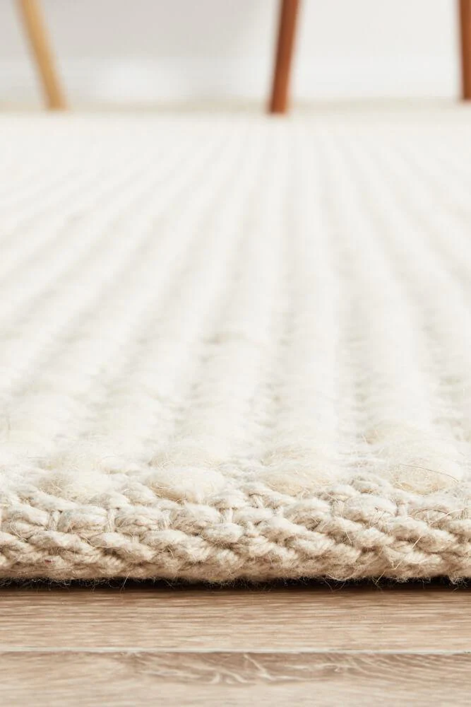 Skandinavian Rug - White - Image 5